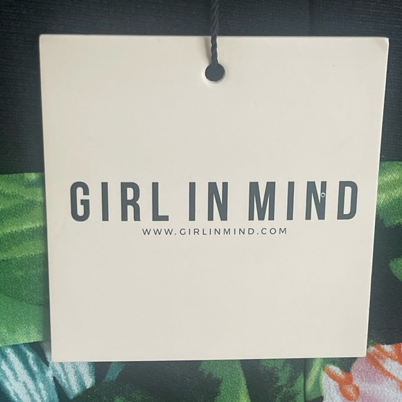 NWT Girl In Mind Farah Cami Split Maxi Dress Green Tropical Print, Size12 - Picture 10 of 11